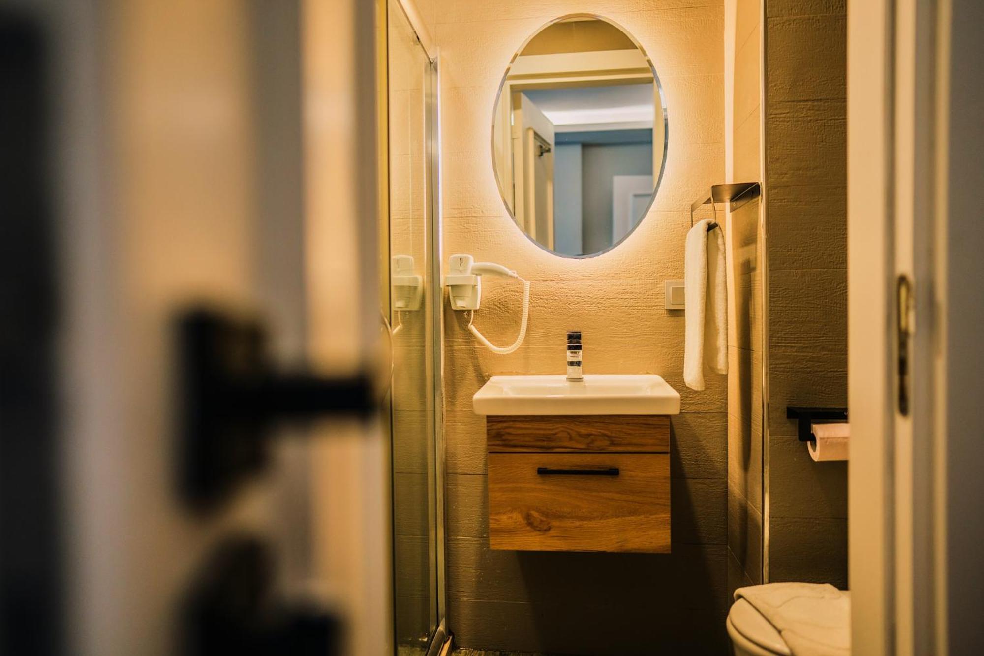 Taksim Santa Lucia Hotel Κωνσταντινούπολη Εξωτερικό φωτογραφία