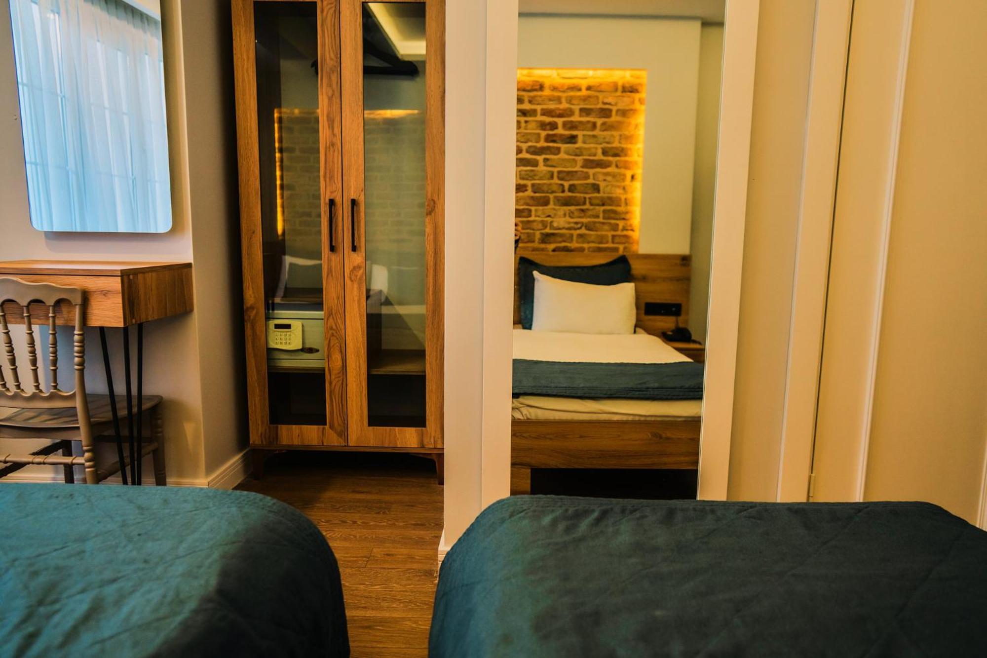 Taksim Santa Lucia Hotel Κωνσταντινούπολη Εξωτερικό φωτογραφία