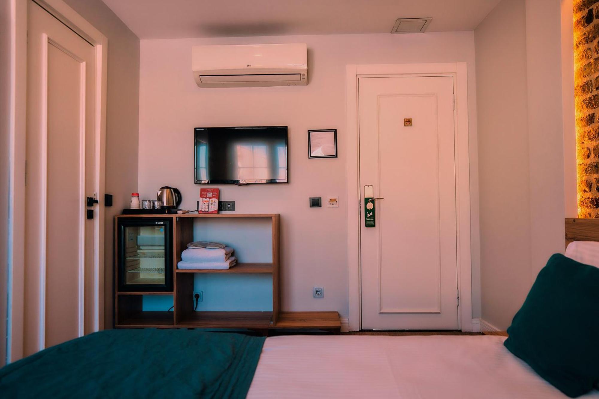Taksim Santa Lucia Hotel Κωνσταντινούπολη Εξωτερικό φωτογραφία